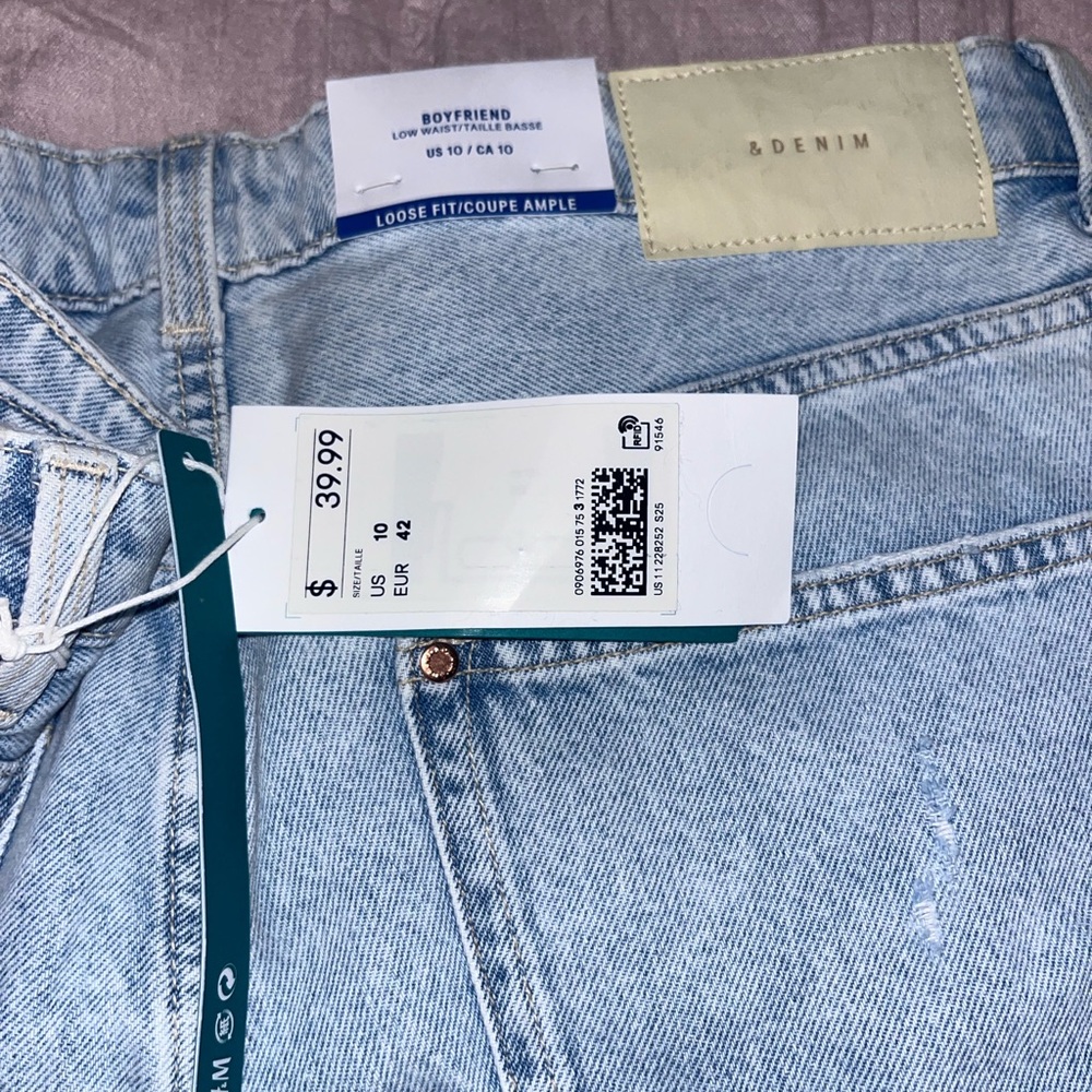 Light Blue Distressed Jeans - Picture 3 of 3